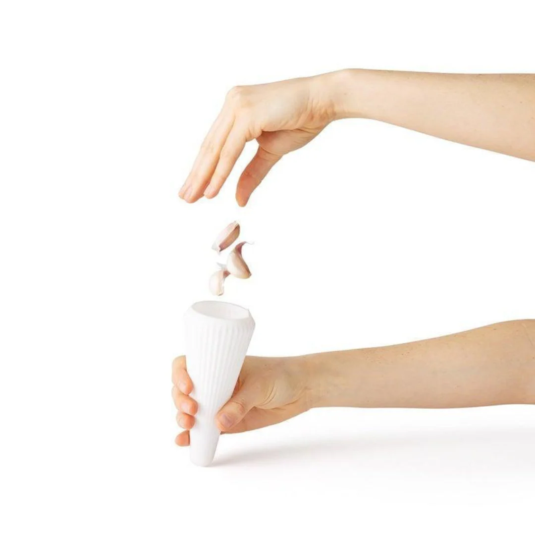 Chefn Garlic Cone Garlic Peeler - Image 3