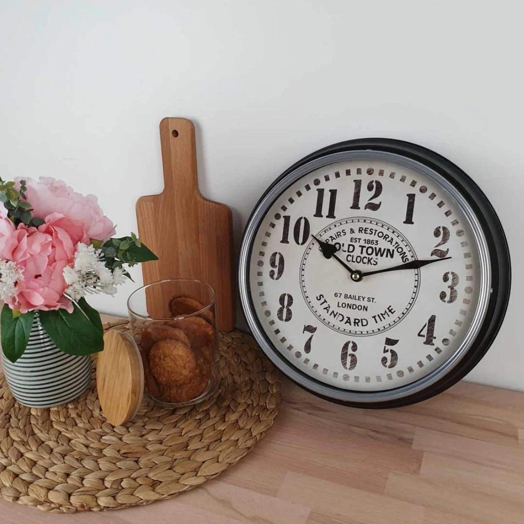 Clock Classic Metal Wall Clock 31cm Black - Image 4