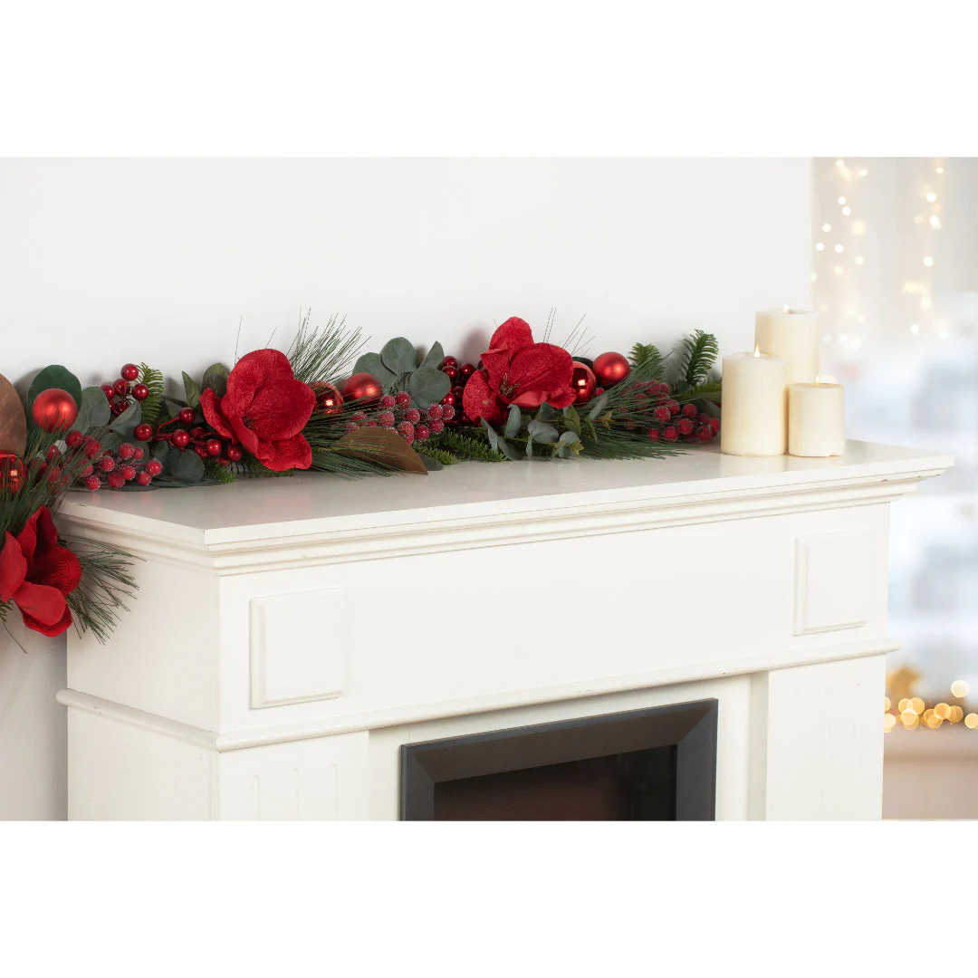 Magnolia Berry Garland 155cm - Image 2