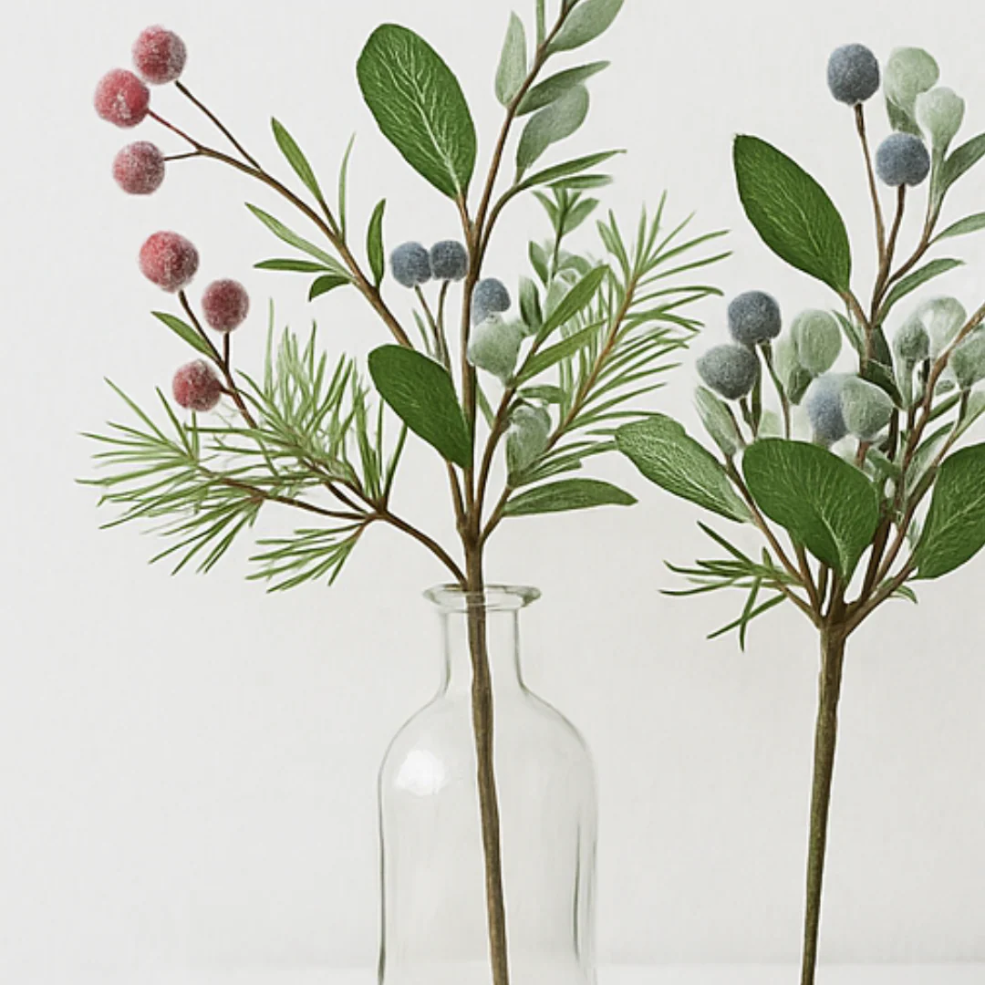 Mistletoe Eucalyptus Berry Pick 30cm