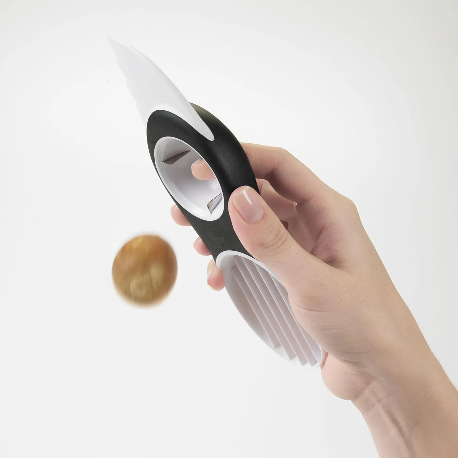 OXO GG 3-in-1 Avocado Slicer - Image 4