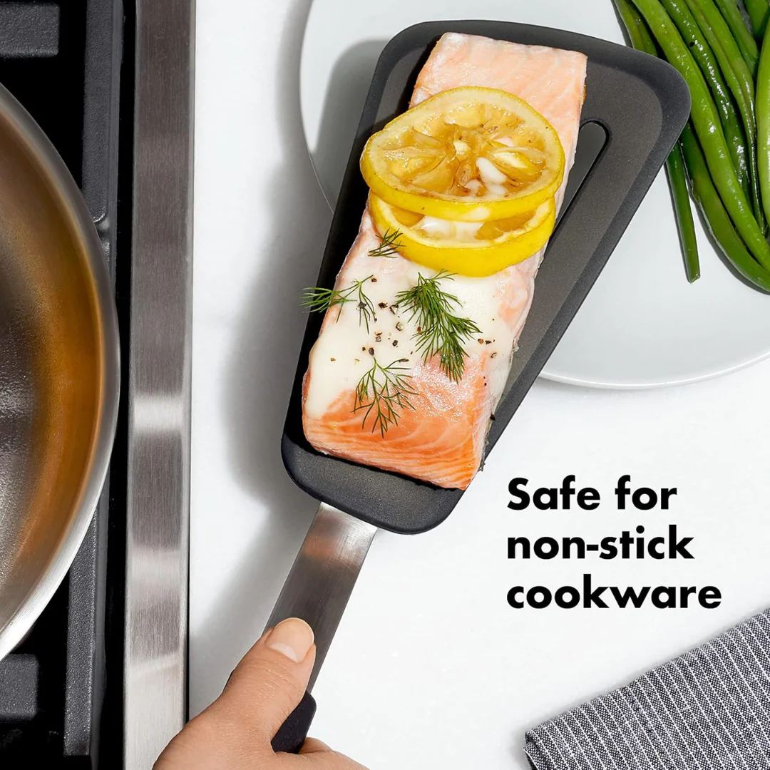 OXO GG Silicone Flexible Omelet Turner - Image 6