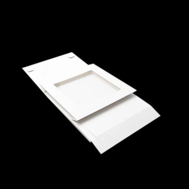 Papyrus Hangsell 12In Tall Cake Box With Window - Image 4