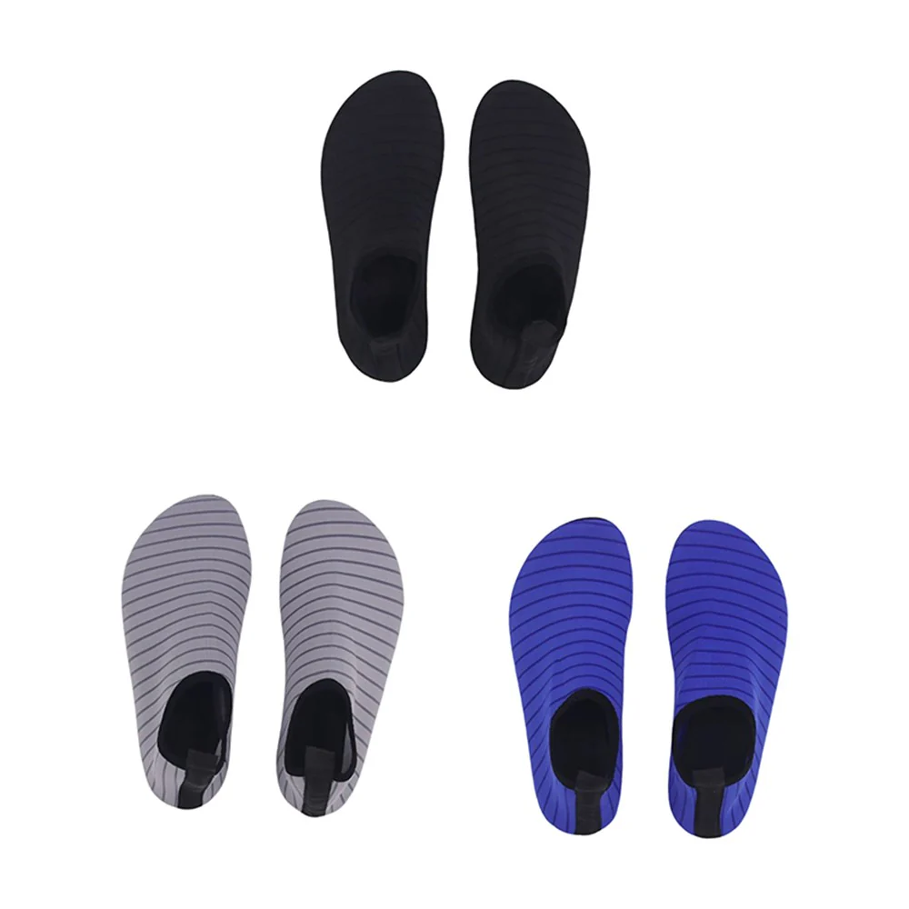 PLAIN MENS AQUA SHOES SIZES 40/41x3 42/43x3 44/45x2 3 ASST