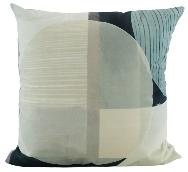 Pretty Jaded VelCush 50x50cm