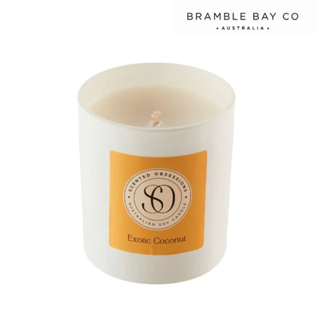 Scented Obsessions Topical Coconut Candle 300g - Image 3