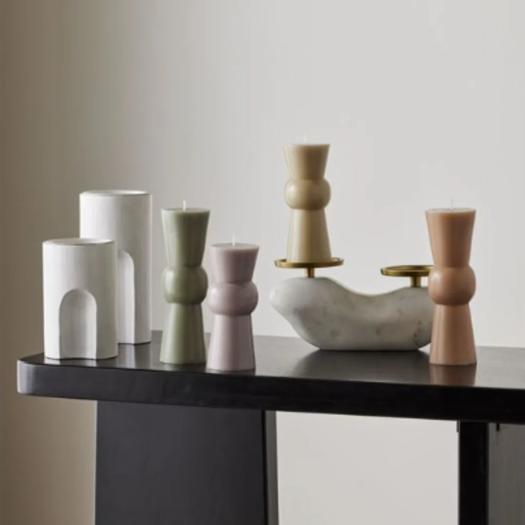 Totem Unscented Candle 6.3x6.3x15.2cm Shadow - Image 3